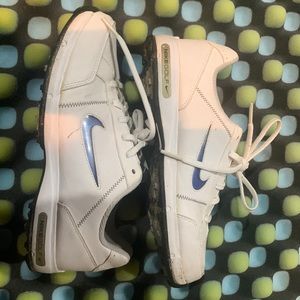 Nike Youth Golf Shoes Size 4Y